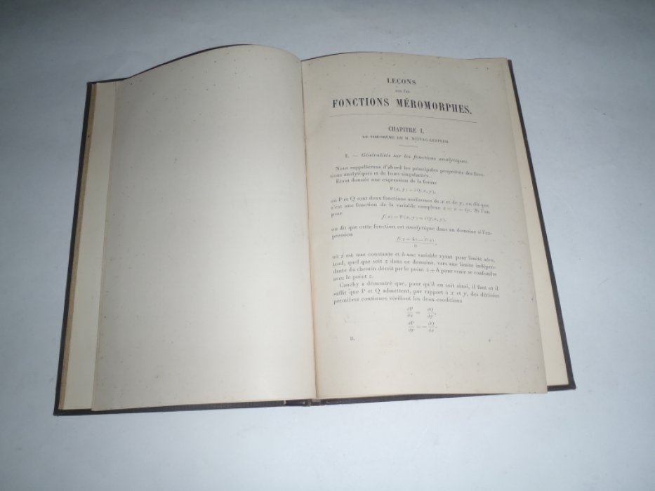 Borel E. Lecons sub les fonctions meromorphes. (Уроки по мероморфным функциям).
