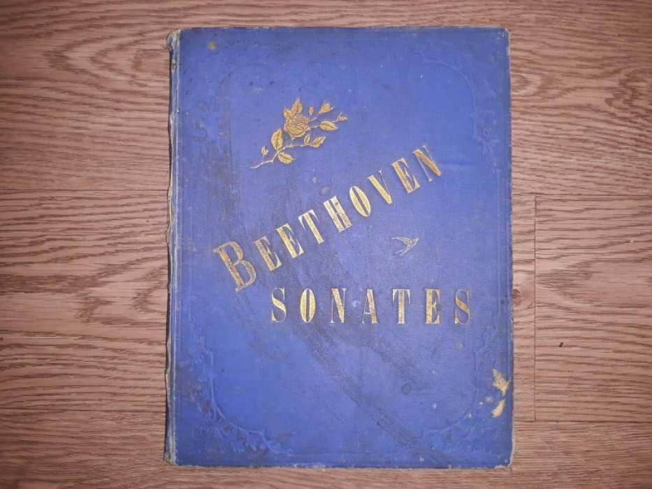 Beethoven Ludvig van (Бетховен Людвиг ван). Sonates pour Piano. (Сонаты для фортепиано). Том II.