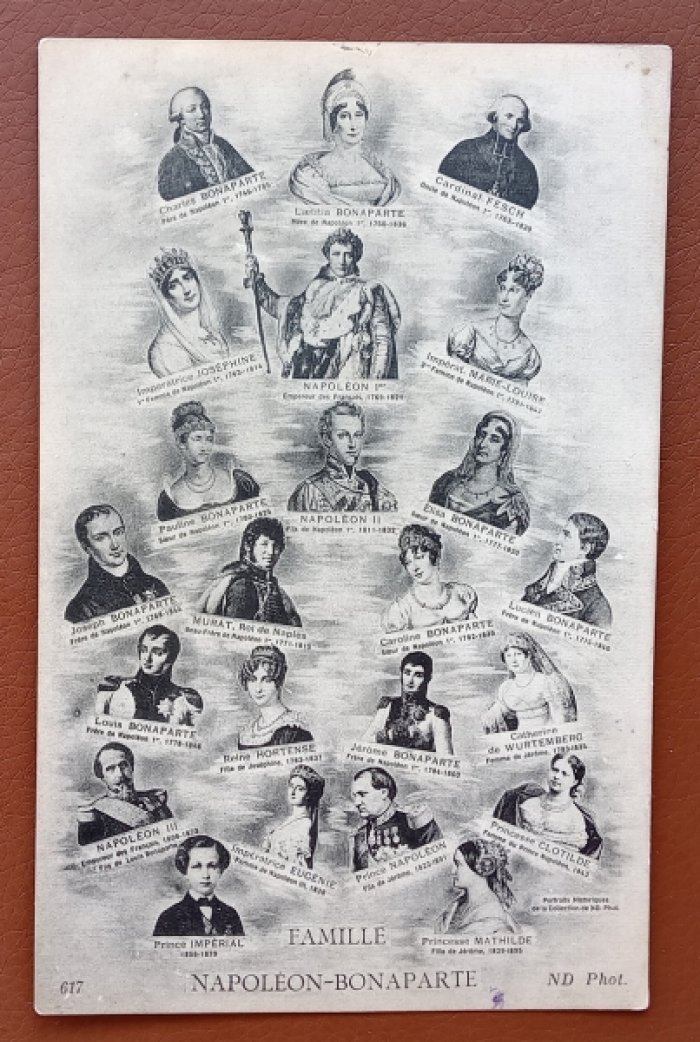 Famille Napoleon-Bonaparte. Открытка (Carte Postale)