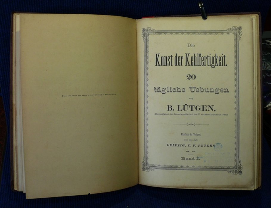 Franz Abt. / Lutgen B. Practische Gesangschule von Franz Abt. /Die Kunst der Kehlsertigeit 20 tagliche Uebungen von B. Lutgen.