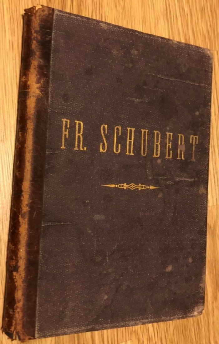 Шуберт: 30 избранных мелодий. Издание для низких голосов.( Schubert: 30 m?lodies choisies. edition pour voix graves.)