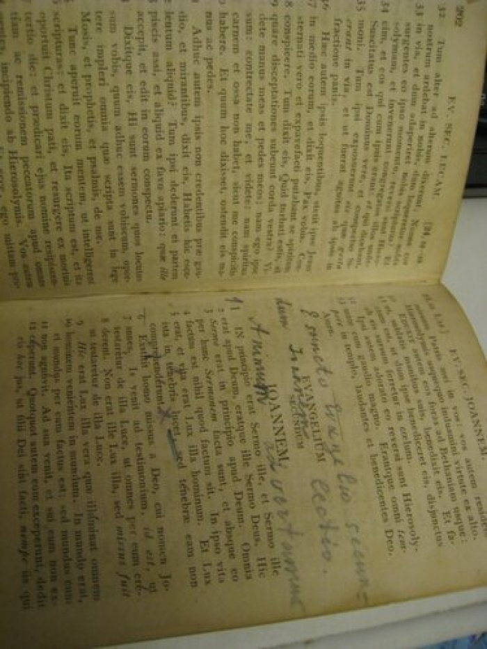 Bezae Theodori. Novum testamentum et psalami latine. Новый завет на латыне.