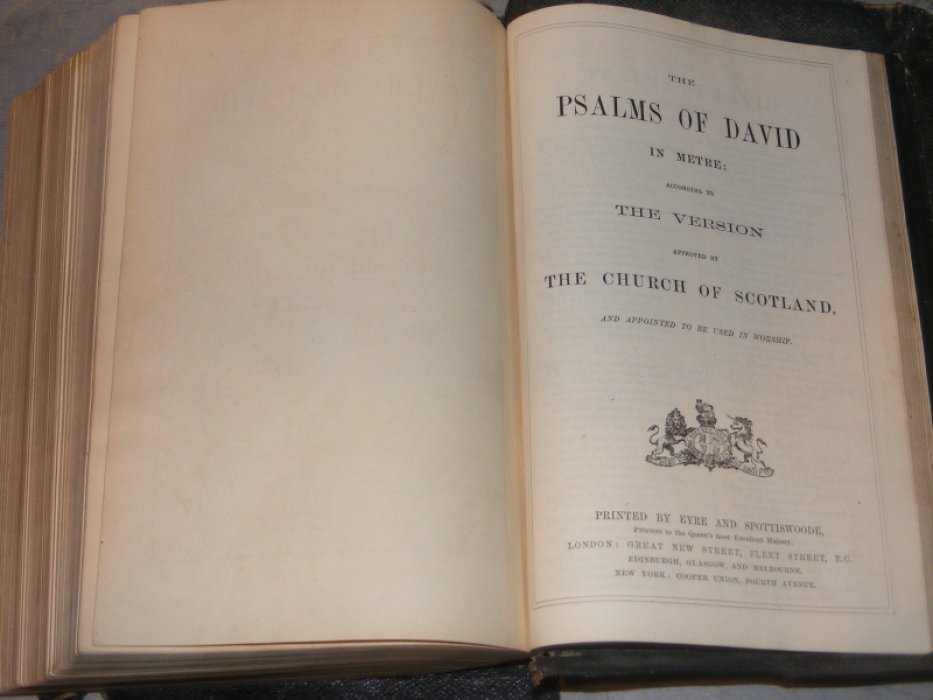 The Holy Bible,containing the old and new testaments