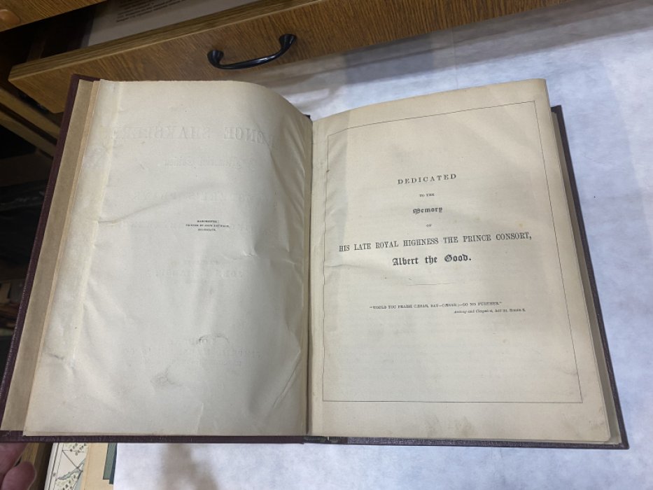 Shakspere. The reference Shakspere: a memorial edicion of Shakspere`s plays….