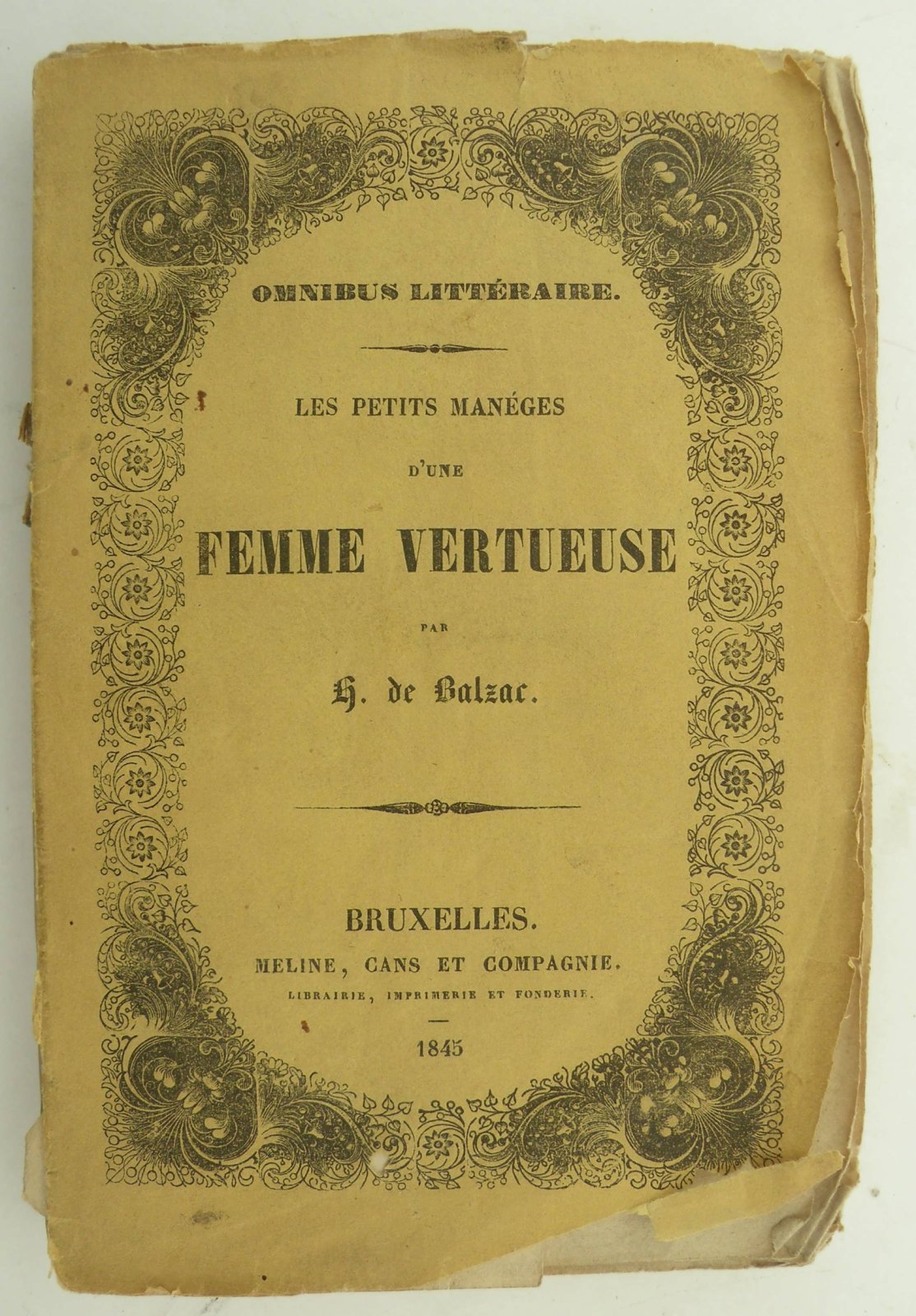 Balzac O. de. [Бальзак О. де]. Les petits dune femme vertueuse. [Маленькиедобро фокусы добродетельной женщины].