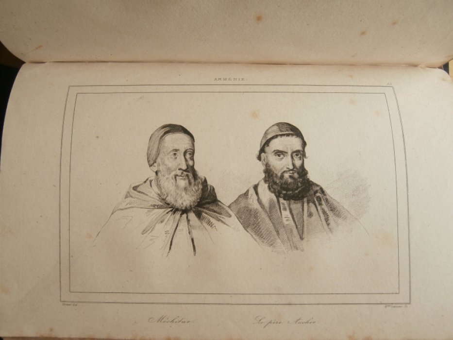 Вернье, XIX, Франция - Pисовальщик, Лезюэр, Жан-Батист Цицерон (1794 –1883) Франция - Гравер. Гравюра на стали °Портреты армянских религиозных деятелей: Михитара и отца Ашера°.