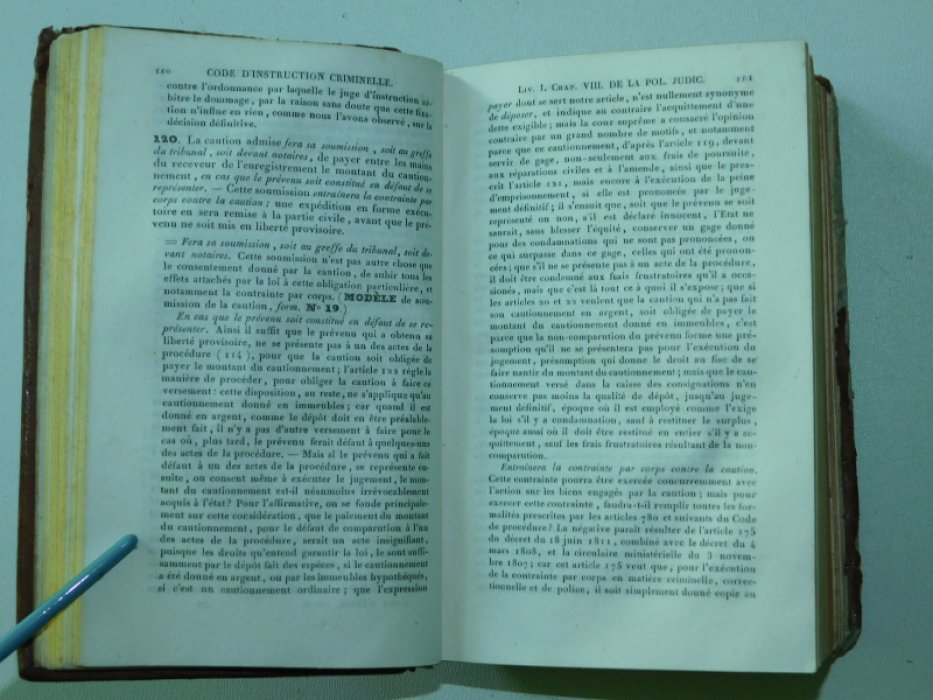 Rogron J.A. Code d` Instruction criminelle…..[ Уголовно-процессуальный кодекс c примерами ]